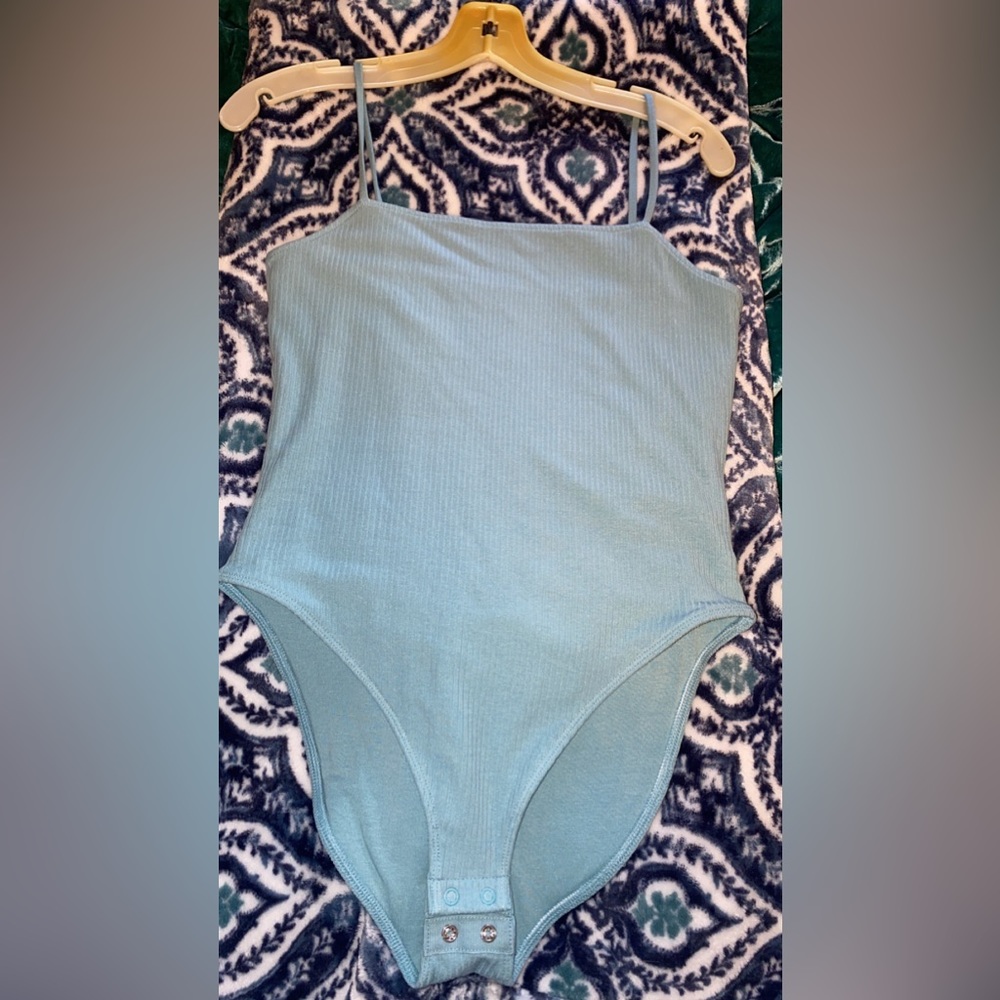 Old navy bodysuit